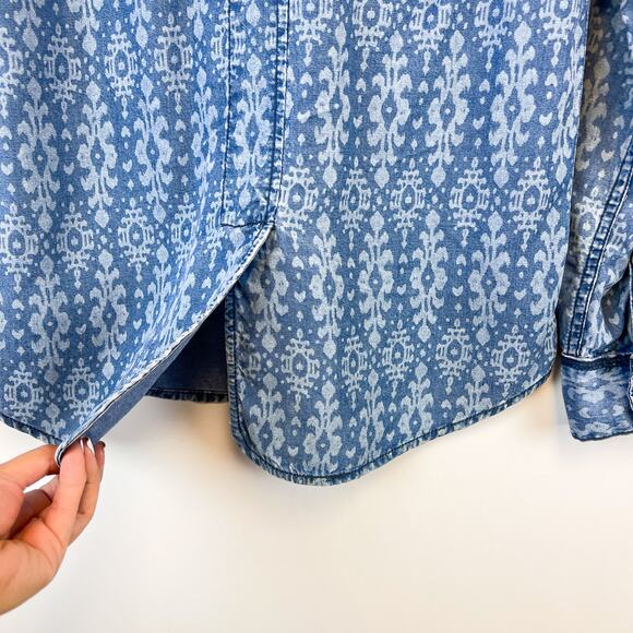 Holding Horses Anthropologie Size 0 Button Down Shirt Lyocell Blue Print - Picture 9 of 11
